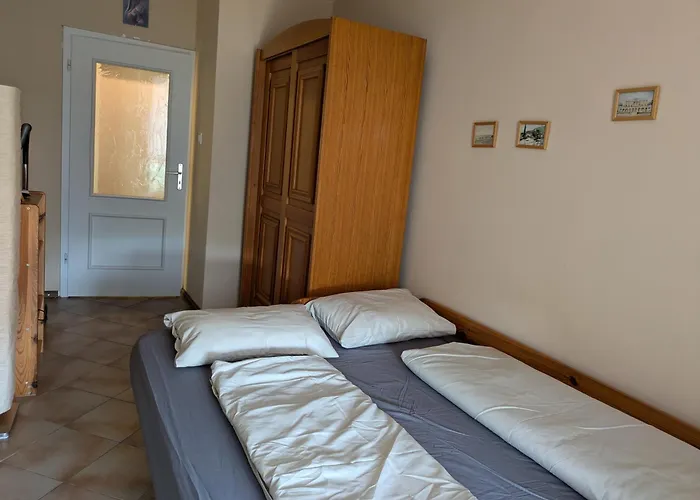 Csopak Strand Apartman